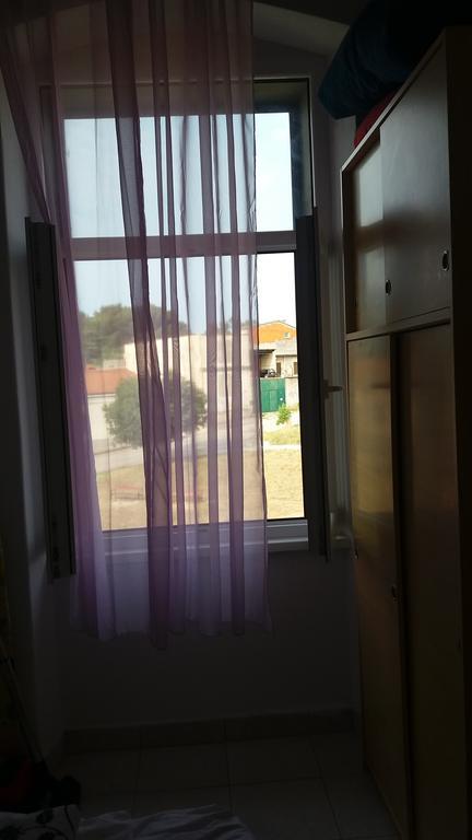 Apartment Viribus Pula Exterior photo